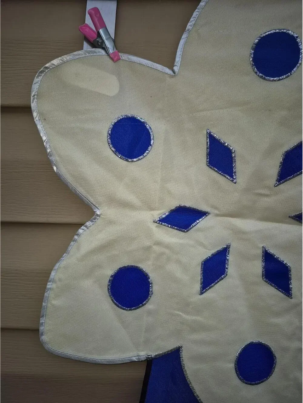 Vintage Holiday/Winter Mitten Christmas Tree Oversized 59"x33" Home Flag - Picture 2 of 9